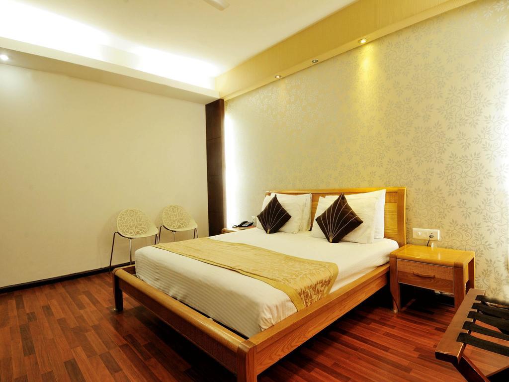 Sisley The Boutique Hotel Yeni Delhi Dış mekan fotoğraf